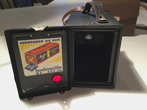 Agfa-Box 44, Rollfilmkamera, ca. 1950, Gebrauchspuren Bild 4