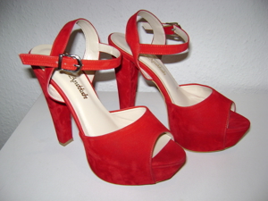 Rote High Heel Peep Toe Plateau Sandaletten Gr. 37 1x getragen neuwertig