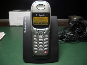 Telekom - T-Sinus 411 - Basis und Mobilteil - Freisprechen - silber/schwarz Bild 2