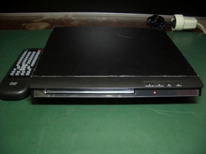 Slimline DVD Player PMC-NL-01 mit Fernbedienung