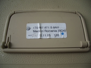 VW Touran 1T Laderaumabdeckung Abdeckung Kofferraum beige Rollo 1T0867871S Bild 3