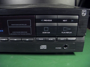 Phillips CD604 TWINDAC CD Player mit sehr großem Display und Magnetarmlasereinheit. Bild 5
