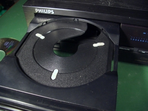 Phillips CD604 TWINDAC CD Player mit sehr großem Display und Magnetarmlasereinheit. Bild 6