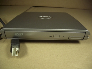 Dell D-Bay PD01S mit DVD Rom drive module. USB Bild 4
