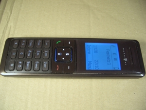 Vtech Sinus 205 Chocolate Editon mit Anrufbeantworter und großen Zahlen im Display. Bild 3