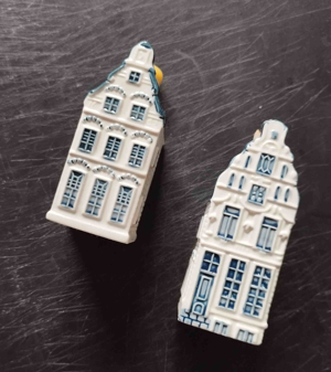 2 KLM Delft Blau Häuser 10 und 17 Blue Delft