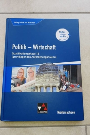 Politik - Wirtschaft Qualifikationsphase 12 Buch zu verkaufen