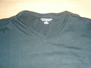 T-Shirt von Essentials, schwarz, Gr. M NEU Bild 2