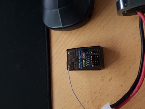 Funkfernsteuerung + akku + empfänger Bild 3