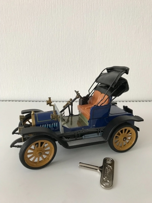 Schuco Modellauto Oldtimer Bild 1
