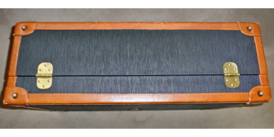 Holzkoffer mit kratzfester Schutzschicht aus Kuhststoff + Leder Bild 4