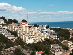 LANDA PARK Terrassenbungalow in einer Traumlage von Peniscola (Costa del Azahar in Spanien)