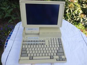 toller Vintage PC von Sharp Bild 1