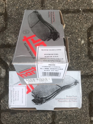 Neue Bremsbeläge Vorderachse VW Seat Bild 2
