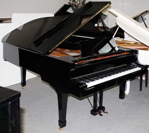 Flügel Klavier Yamaha C7, schwarz pol., 227 cm, Nr. 2283606 Bild 3