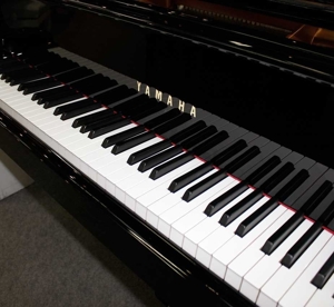 Flügel Klavier Yamaha C7, schwarz pol., 227 cm, Nr. 2283606 Bild 4