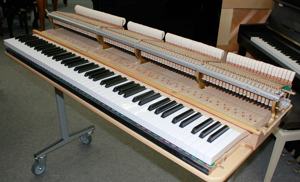 Klavier Flügel Kawai KF-1, 164 cm, weiss poliert, generalüberholt, alles neu Bild 10