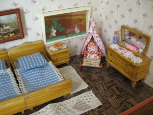 Rülke Rarität 30er J ? Schlafzimmermöbel+Himmelbett Puppenstube-Puppenhaus Bild 3