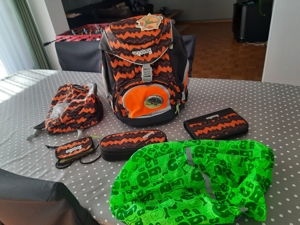 Schulranzen Grundschule Ergobag nebst Zubehör
