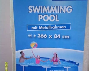 Swimming Pool mit Leiter für die nächste Badesaison Bild 9