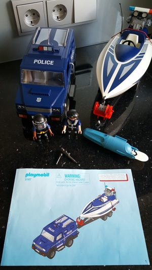 Playmobil Polizeiauto + Speedboot Bild 1