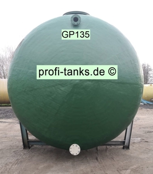 P135 gebrauchter 46000 L Polyestertank Rapsöltank Molketank Wassertank Flüssigfuttertank Melassetank Bild 4