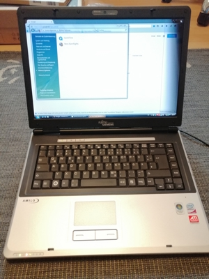 Fujitsu Siemens Amilo Pi 2550 Notebook 15,4 Zoll Bild 2