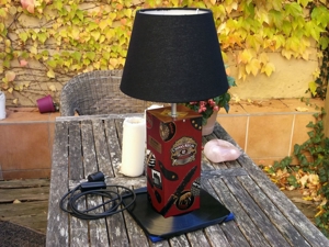 Extravagante Vintage-/Retro-Stil Lampe Tischlampe Unikat Stehlampe Akzentlampe Dekolampe mehrfarbig