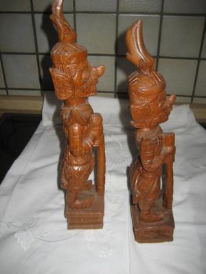 2 handgeschnitzte Holzfigur, Figur aus Holz, Teakholz aus Thailand Bild 10