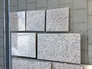 Granitplatten verschiedene Größen in Rosabeta Bild 2