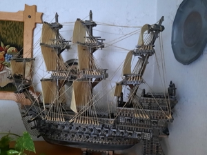 Historisches Segelschiff, Galeone aus Holz Bild 1