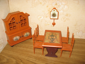 Modella Eßzimmer Puppenmöbel Puppenstube-Puppenhaus