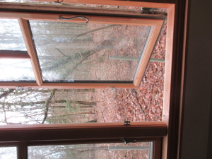 Holz-Wochenendhauses - Beschreibung Türen Fenster Ofen Treppe usw. Bild 9
