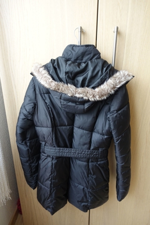 Steppjacke Winterjacke Damenjacke schwarz neuwertig Größe M