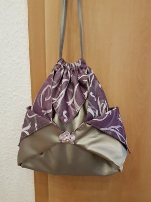 Taschen-Set Handtasche Beuteltasche mit Kosmetiktasche neu