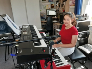 Klavierunterricht in Remchingen und Keyboardunterricht Bild 3