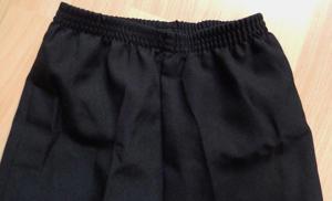 leichte Mädchenhose schwarz Gr. 4T (104) Gummizugbund Bild 2