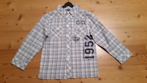 NEU - cooles Jungenhemd, Hemd, Gr. 122, blau/weiß/beige kariert, mit coulem Aufdruck