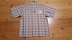 NEU - cooles Jungenhemd mit Motorraddruck auf der Brusttasche und auf dem Rücken, Größe 122 Bild 3