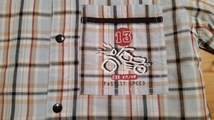 NEU: Jugenhemd, Hemd mit coolem Motorrad-Aufdruck in Brusttasche und auf dem Rücken, Größe 116 Bild 2