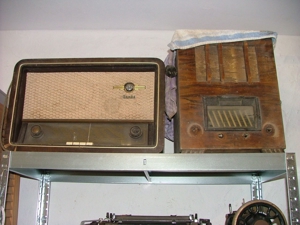 Pfaff Nähmaschine, Radio, Schreibmaschine und Rechenmaschine Bild 2