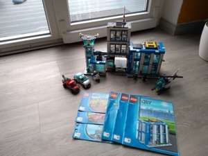 Lego City Polizeiwache (60047) Top Zustand! ! Alle Teile vorhanden! ! Bauanleitung! !!! Bild 2