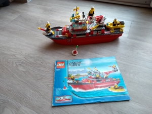 Lego City Feuerwehrschiff (7207) Top Zustand, alle Teile vorhanden inkl. Bauanleitung!!!! Bild 4