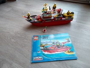 Lego City Feuerwehrschiff (7207) Top Zustand, alle Teile vorhanden inkl. Bauanleitung!!!! Bild 3