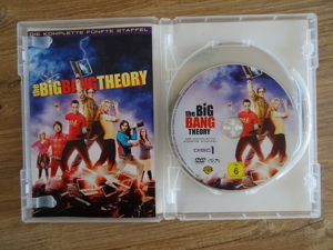 [inkl. Versand] - The Big Bang Theory - Die komplette fünfte Staffel [3 DVDs] - Bild 3