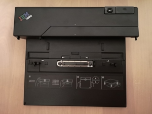 IBM ThinkPad PortReplicator Dockingstation Bild 3