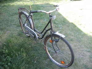 Oldtimer Damen-Fahrrad Damen-Rad aus den 50er Jahren Marke Brennabor Bild 3