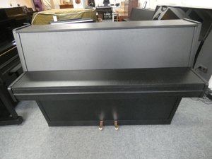 Seiler Klavier von Klavierbaumeisterin aus Aachen Bild 6