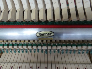 Seiler Klavier von Klavierbaumeisterin aus Aachen Bild 3