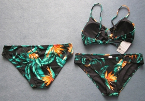 Gr. S: Bikini (bestehend aus Oberteil + 2 Unterteilen), schwarz bunt mit Blumenmuster, "C&A", neu